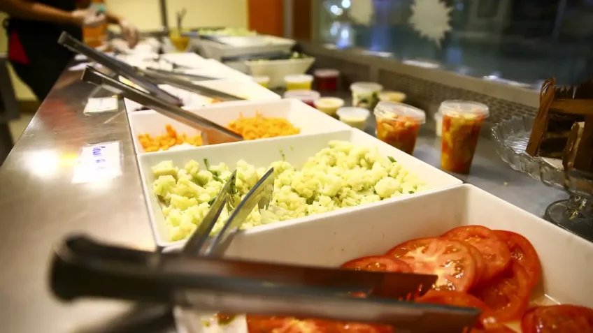 Operadoras de vales negociam para manter arranjos fechados