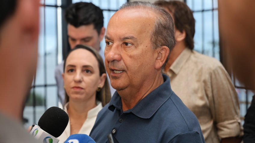 Jorginho Mello sanciona lei que proíbe cotas raciais em universidades de SC