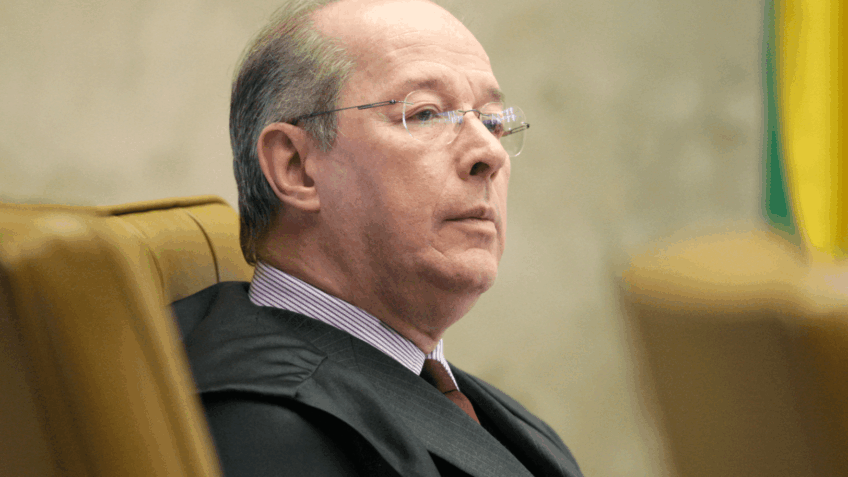 Celso divulga carta em defesa de código de conduta no STF