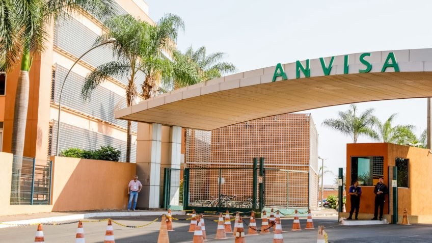 Anvisa proíbe produção e venda do azeite Terra das Oliveiras