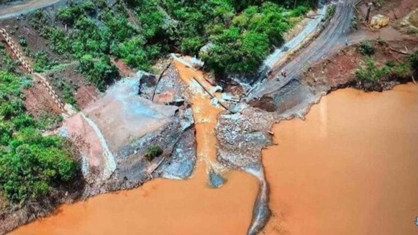 Cava da Vale transborda em Ouro Preto (MG) e lama atinge siderúrgica