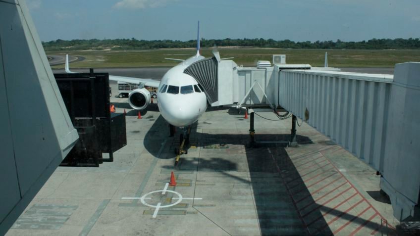 Brasileiros gastam US$ 21,7 bi em viagens ao exterior em 2025