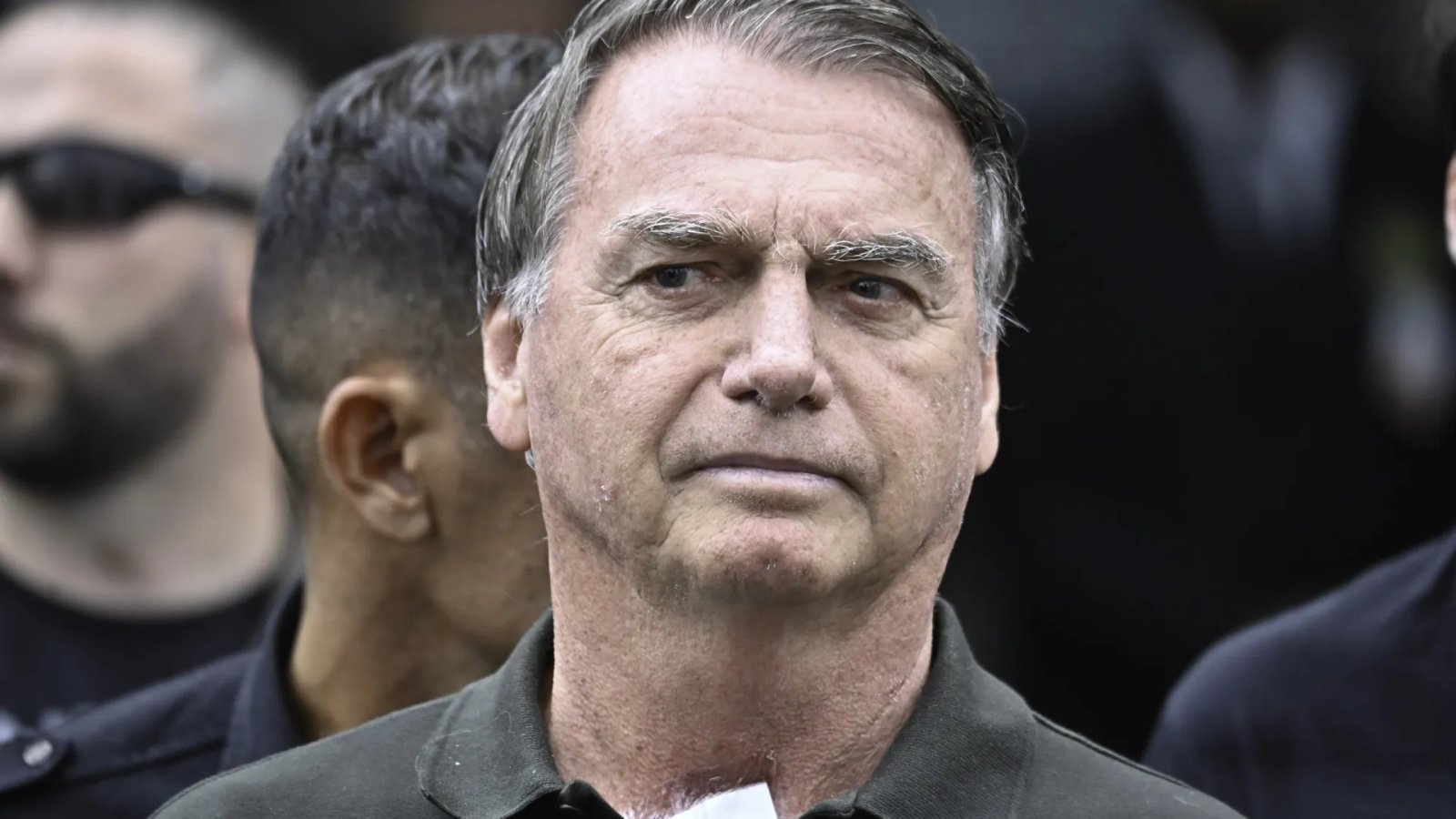 Rotina de Bolsonaro na Papudinha tem caminhada, médico todo dia e nenhum livro lido, aponta relatório
