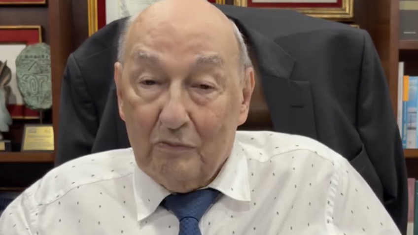 Ives Gandra defende código de conduta para STF após crise