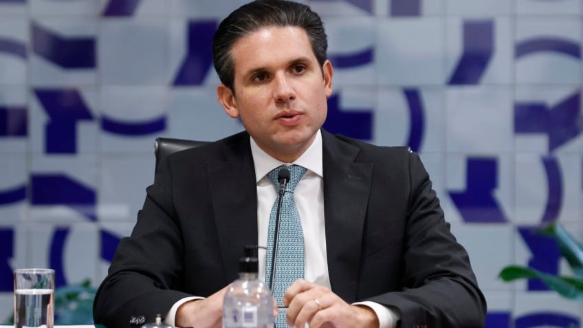 Legislativo não pode ser criminalizado por emendas, diz Motta