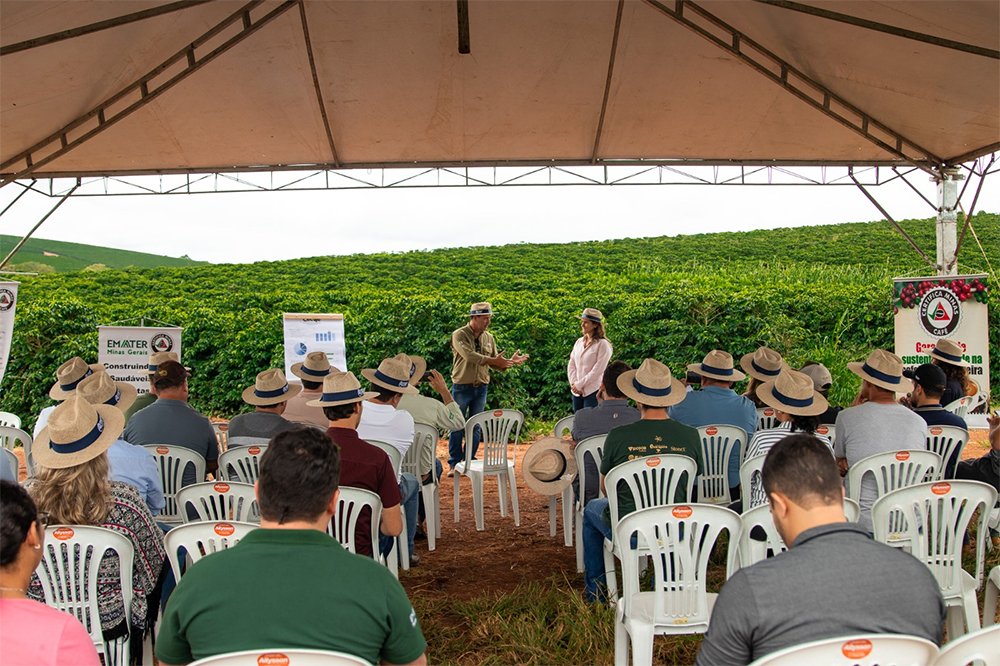 Cecafé e Emater-MG avançam em ações do programa Construindo Solos Saudáveis