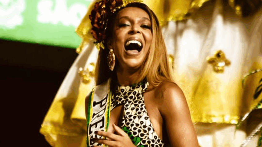 Erika Hilton desfila em São Paulo com faixa de “presidenta”