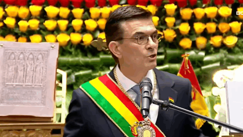 Rodrigo Paz completa 100 dias de governo na Bolívia