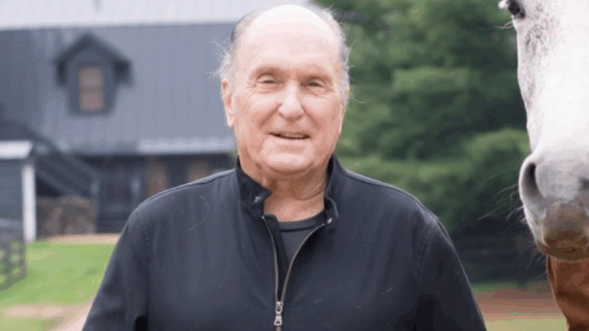 Ator Robert Duvall, de “O Poderoso Chefão”, morre aos 95 anos