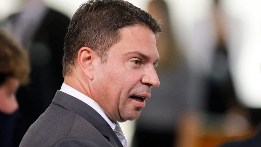 Moraes intima Ramagem a apresentar alegações finais no STF