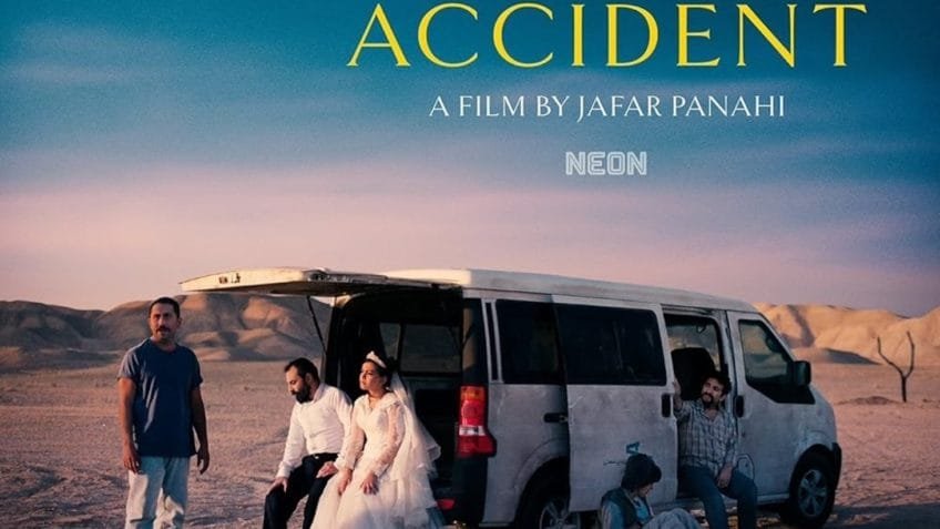 Roteirista iraniano indicado ao Oscar deixa a cadeia no Irã