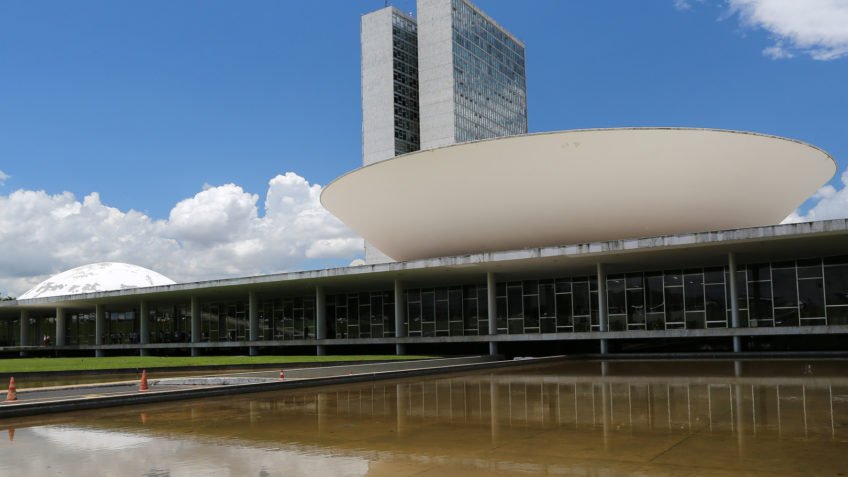 Após o Carnaval, Congresso prioriza PEC da Segurança e fim da escala 6×1