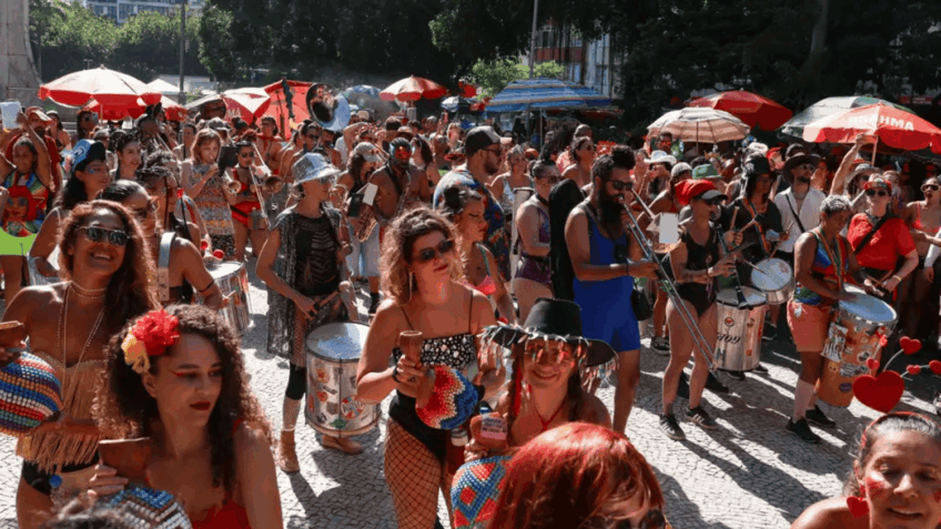 Rio atendeu 2.843 pacientes no Sambódromo e 694 nos blocos de rua