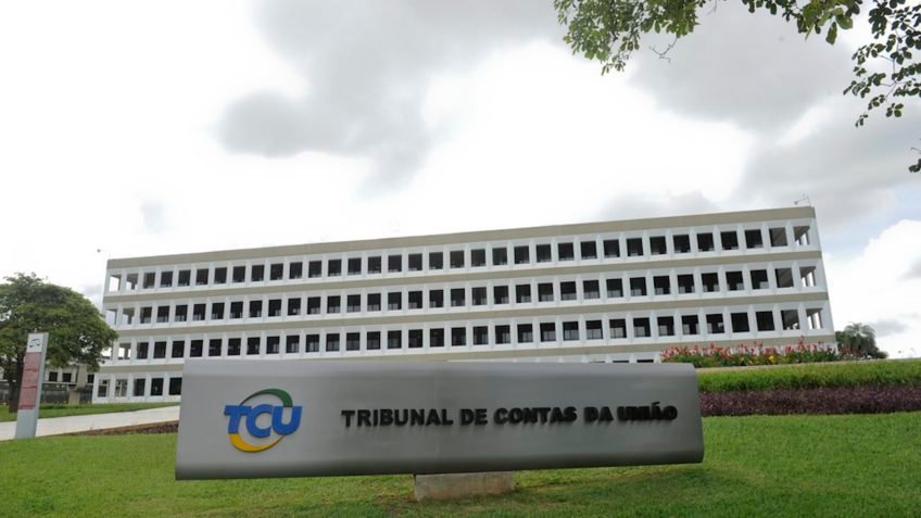 Oposição se divide e PT avança em disputa por vaga no TCU