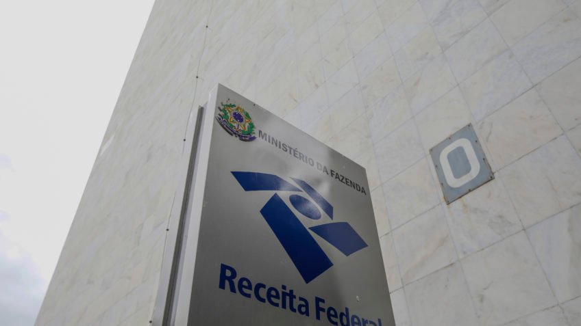 Sindifisco repudia divulgação de nomes de auditores