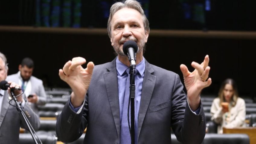 Líder do PT rejeita diminuição da maioridade penal: "Inegociável"