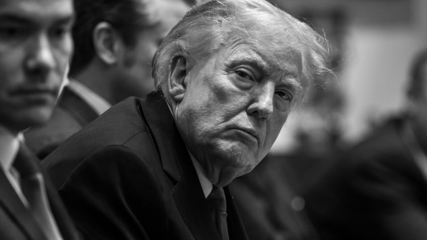 Países reagem à decisão que derrubou tarifas de Trump