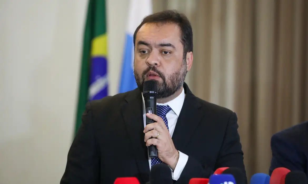 TSE retomará julgamento que pode cassar governador do Rio