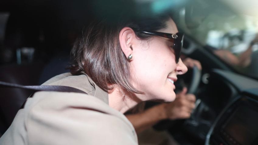 Bolsonaro indica Michelle e Bia Kicis para o Senado no DF pelo PL