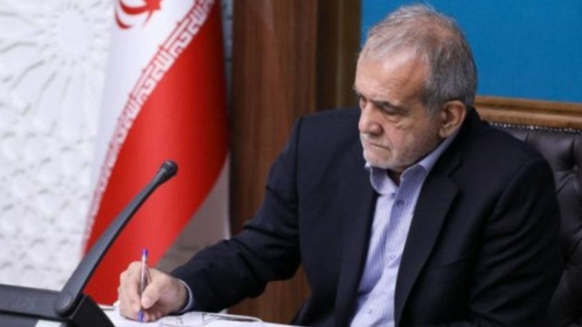 Irã rejeita pressões dos EUA sobre programa nuclear