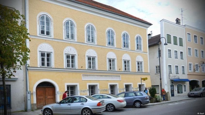 Casa onde Hitler nasceu será transformada em delegacia na Áustria