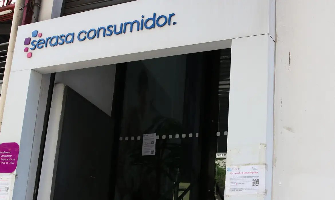 Feirão reúne em SP empresas para negociação de dívidas de consumidores