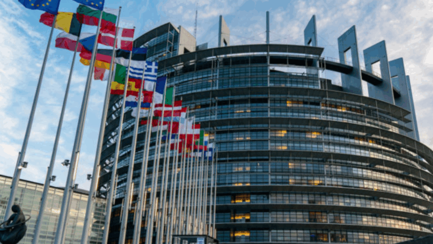 Comissão Europeia exige que EUA respeitem acordo de 2025