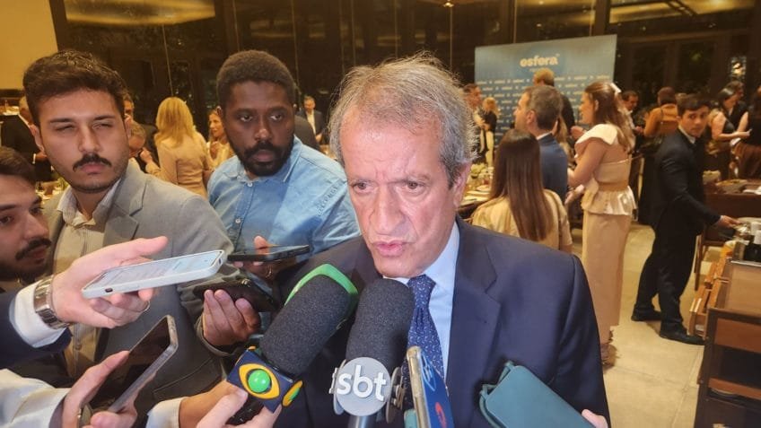Valdemar diz que Michelle e Nikolas vão subir em palanque por Flávio