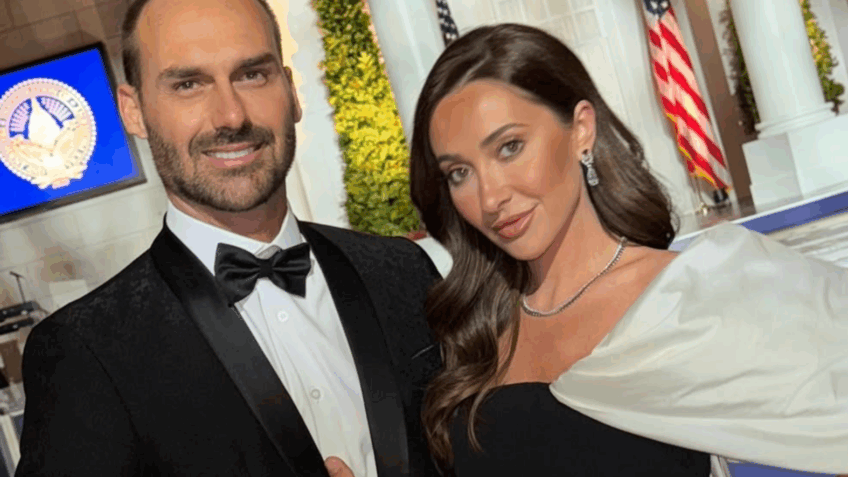 Mulher de Eduardo Bolsonaro diz que ex-deputado "não está bem"