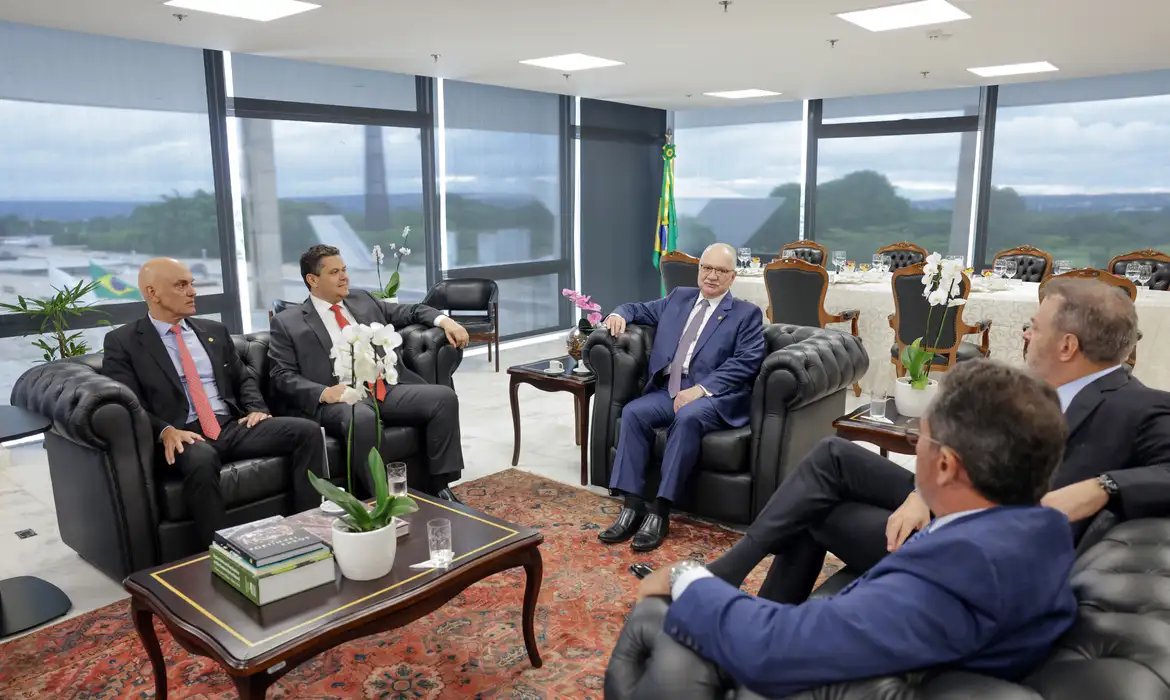 Penduricalhos: STF e Congresso fecham acordo para regra de transição