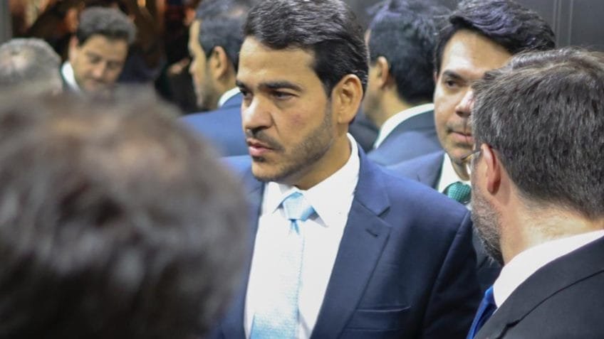 Messias mandou AGU suspender ações de desconto ilegal do INSS