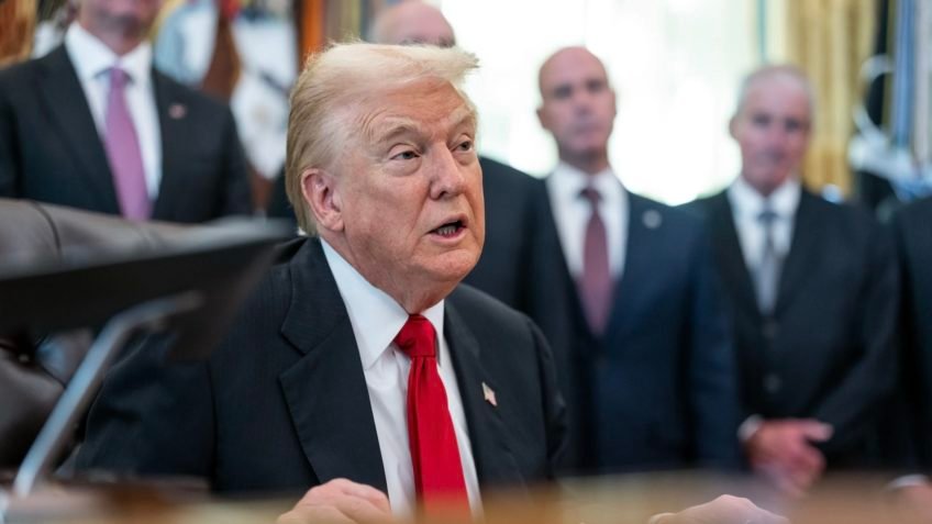 "É possível um novo julgamento?", questiona Trump sobre tarifas