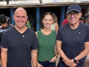 Michelly Alencar acompanha vistoria no Pedra 90 e comemora anúncio de Centro Integrado de Serviços