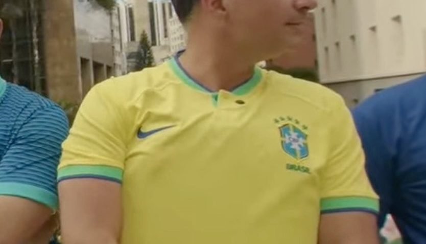 Flávio usa colete à prova de balas em ato de Nikolas na Paulista