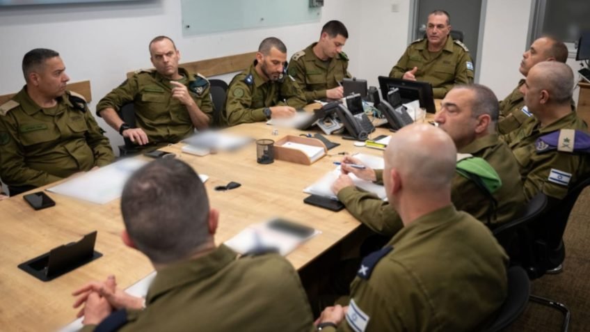 Hezbollah ataca Israel após morte de Khamenei