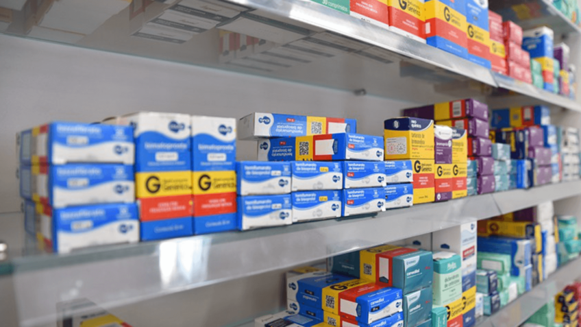 Câmara avança PL que permite a venda de remédios em mercados