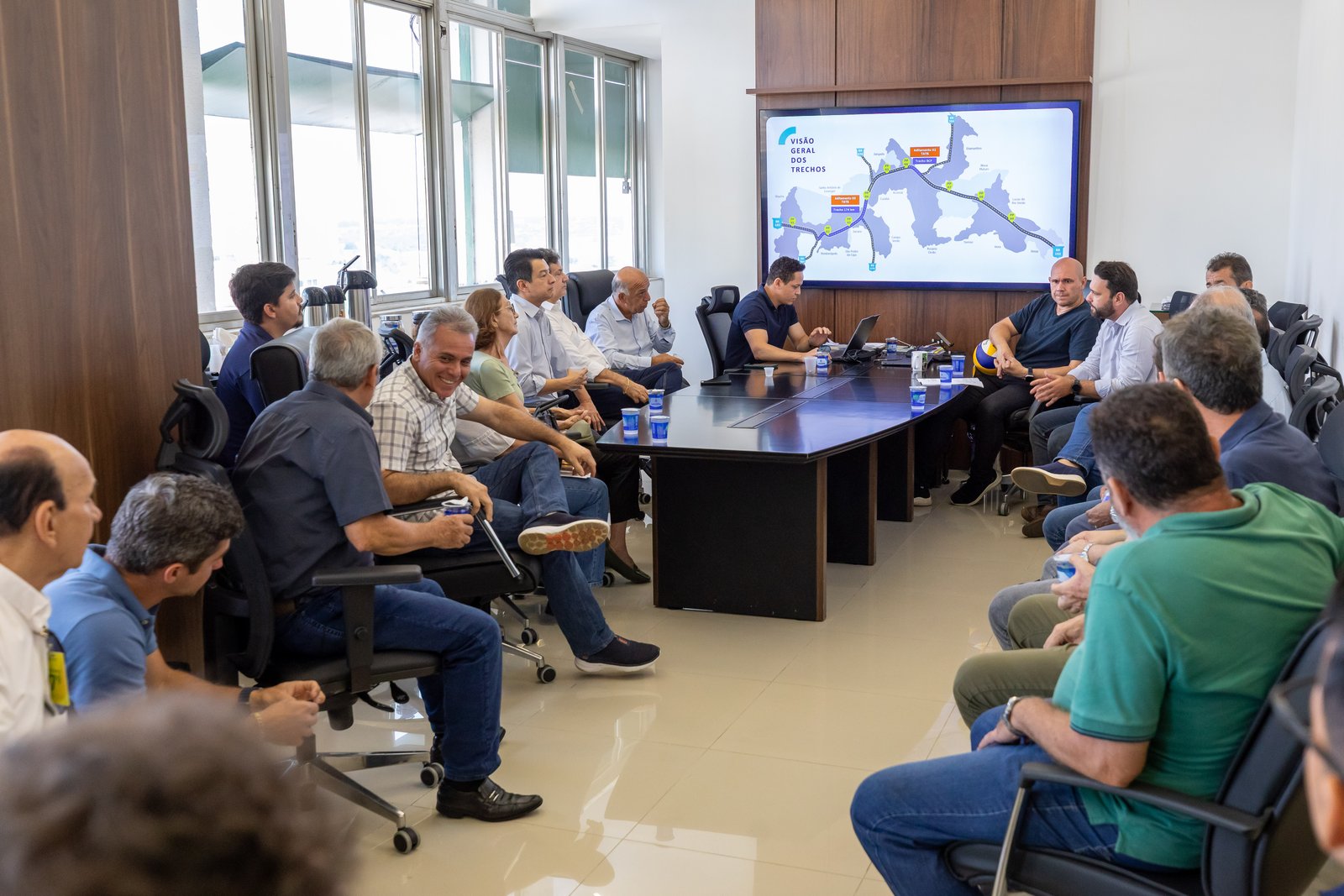 Prefeito Abilio articula com Nova Rota do Oeste melhorias para o Distrito Industrial