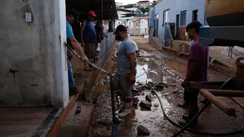 Governo reconhece emergência em 16 cidades depois de chuvas