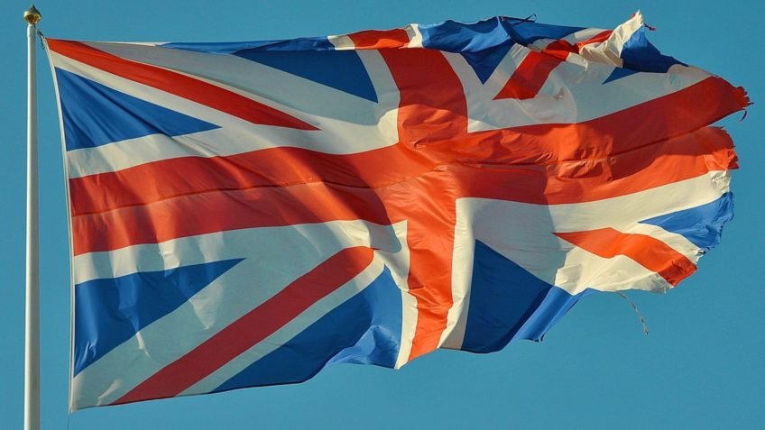 Gás no Reino Unido tem leve queda com relatos de diálogo Irã-CIA