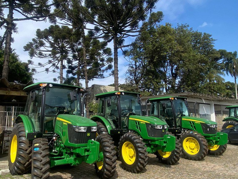 Fenabrave: vendas de tratores recuam 17,1% em janeiro ante janeiro de 2025