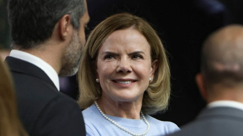 Gleisi questiona omissão de Campos Neto em caso do Banco Master