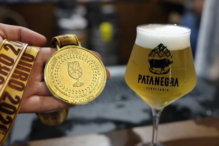 Eleita a melhor do Brasil, cerveja de cajá, caju e cupuaçu ganha destaque; conheça