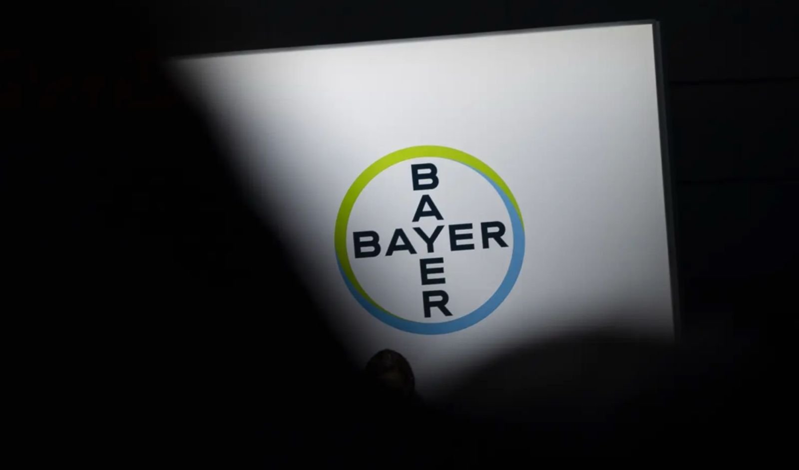 Bayer: tribunal dos EUA concede aprovação preliminar a acordo sobre Roundup