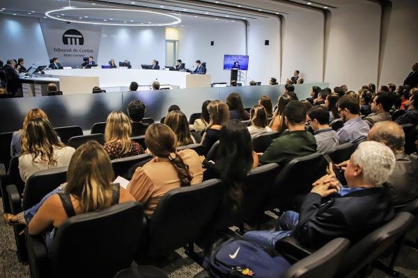 TCE-MT mantém suspensão de contratações irregulares em Tangará da Serra