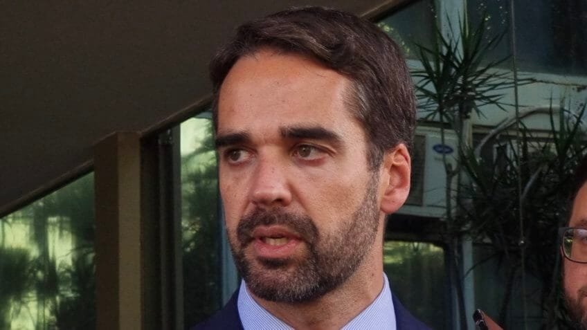 Eduardo Leite anuncia pré-candidatura à Presidência pelo PSD