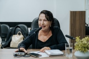 Baixinha apresenta indicações para melhorias em bairros de Cuiabá