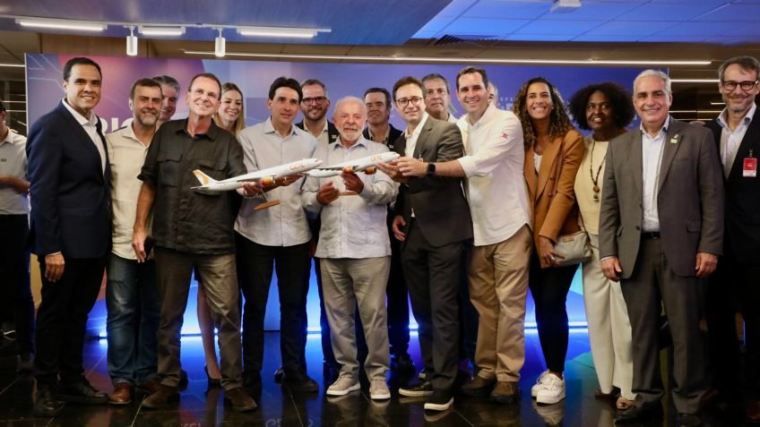 Lula defende retomada de protagonismo do Galeão para voos internacionais