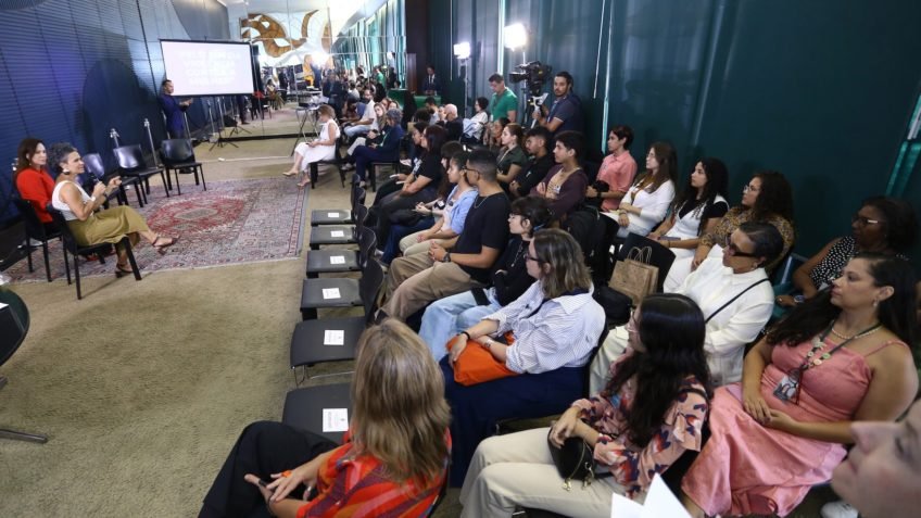 Câmara premia curtas-metragens sobre violência contra a mulher