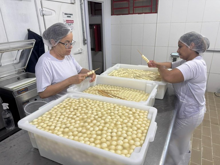 Queijos e ovos de Araçatuba já podem ser vendidos para o Brasil inteiro