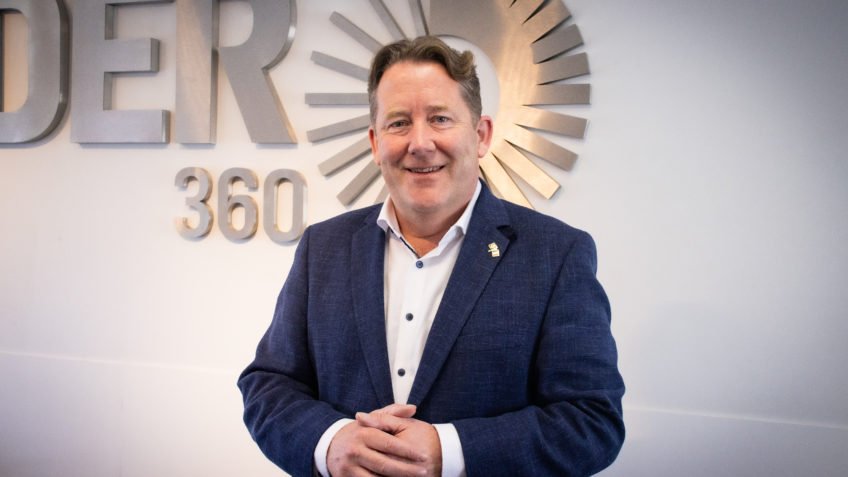 Visita ao Poder360: Darragh O’Brien